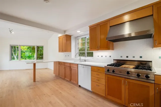 $7,200 | 14052 Davana Terrace, Sherman Oaks, CA 91423