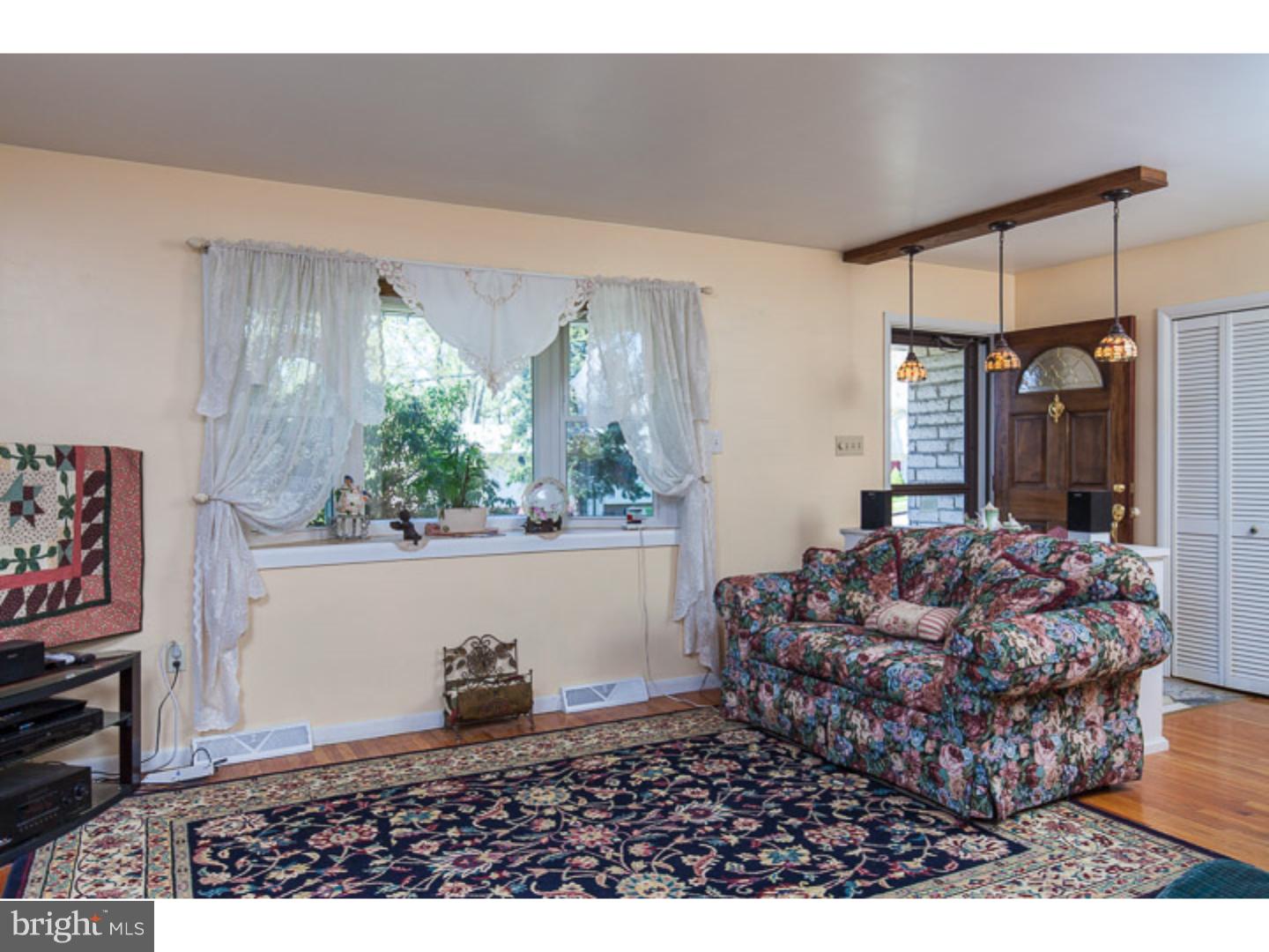 2010 Reservoir Road Reading, PA 19604 - Photo 2 of 23