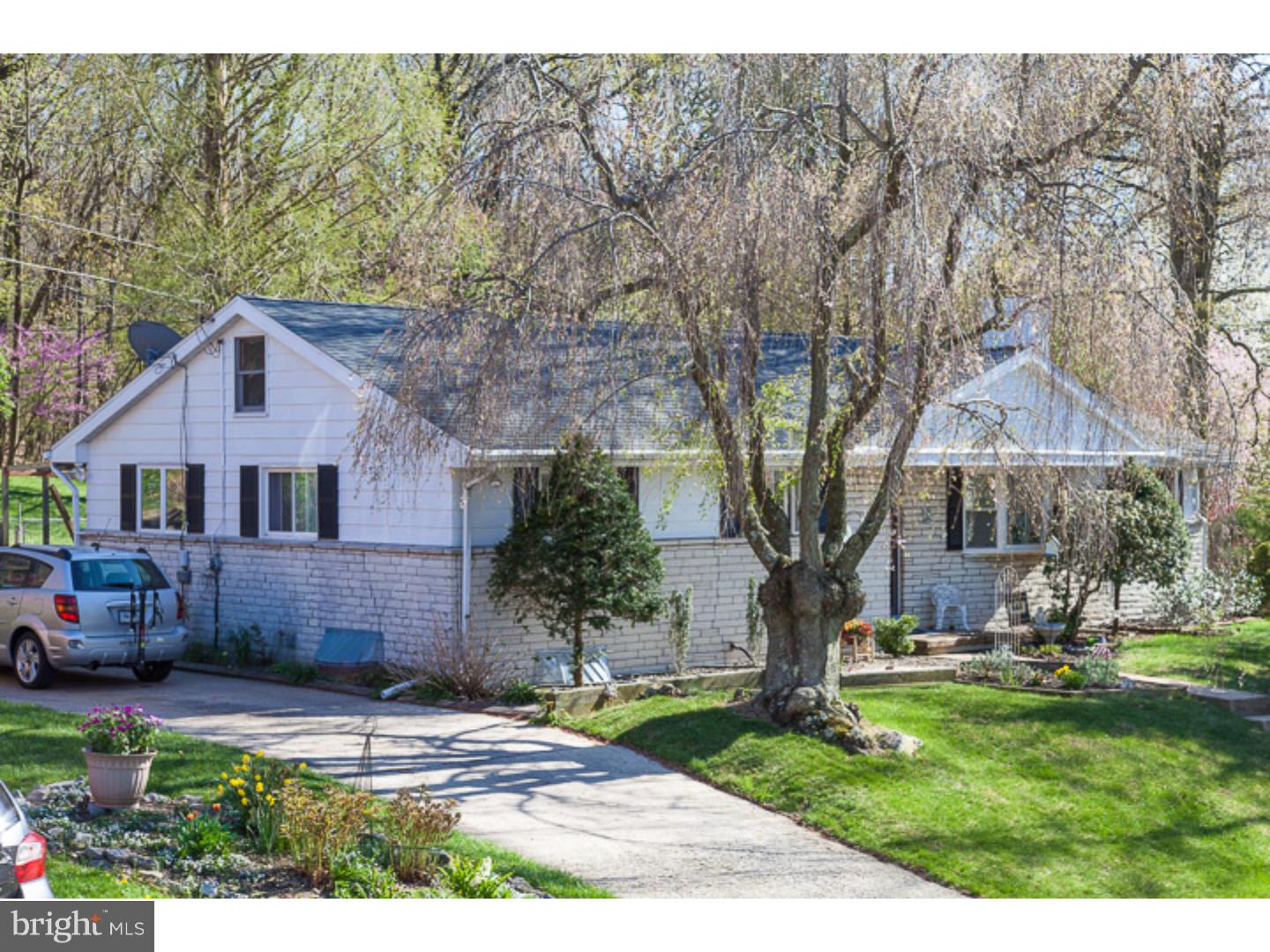 2010 Reservoir Road Reading, PA 19604 - Photo 22 of 23
