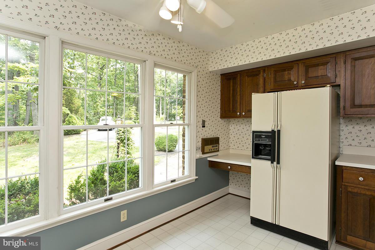 1440 Jordan Springs Road Stephenson, VA 22656 - Photo 6 of 30 Kitchen