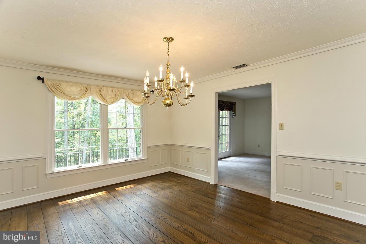 1440 Jordan Springs Road Stephenson, VA 22656 - Photo 8 of 30 Dining Room