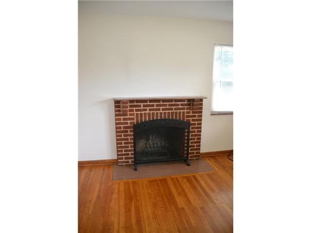 2729 Edgevale Road Columbus, OH 43221 - Photo 3 of 25
