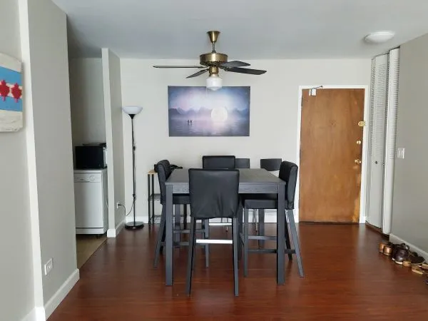 $2,450 | 607 West Wrightwood Avenue, Unit 812, Chicago, IL 60614