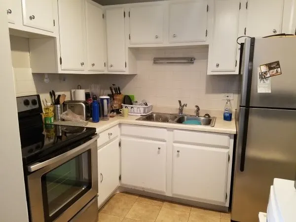 $2,450 | 607 West Wrightwood Avenue, Unit 812, Chicago, IL 60614