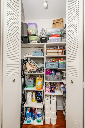 $2,450 | 607 West Wrightwood Avenue, Unit 812, Chicago, IL 60614