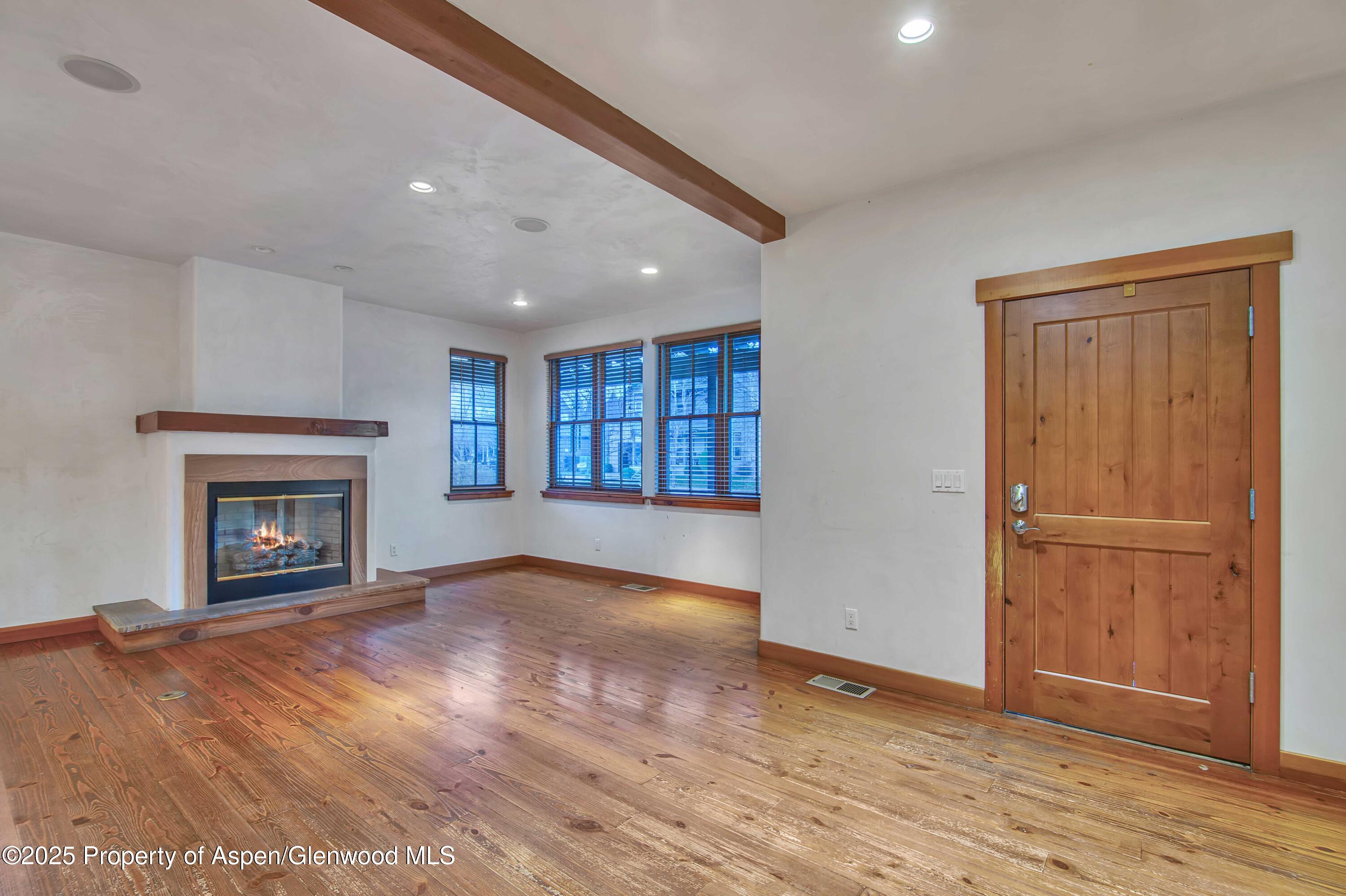 432 Meadow Court Basalt, CO 81621 - Photo 22 of 43 Living Room
