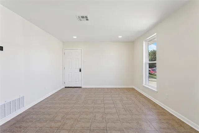 $1,450 | 13452 North Lemans Street, New Orleans, LA 70129