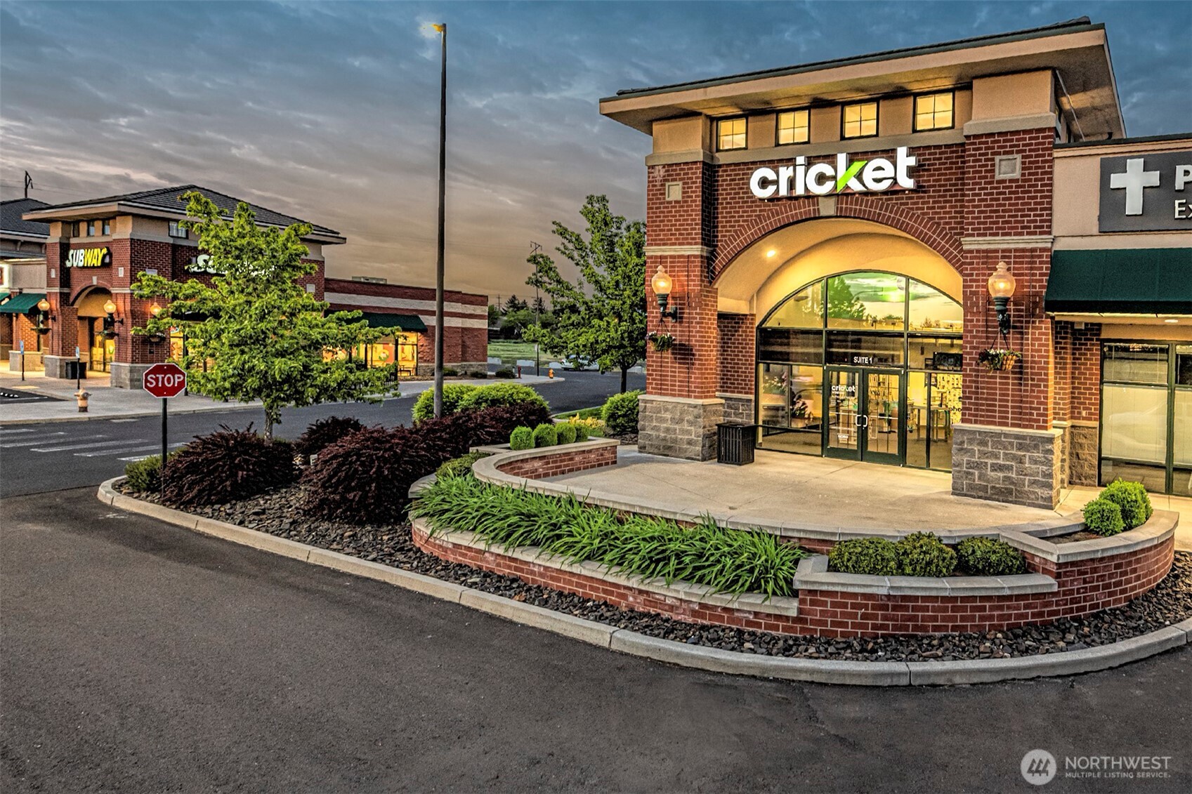 1605 Southeast Meadowbrook Street College Place, WA 99324 - Photo 29 of 30 a front view of a house with garden
