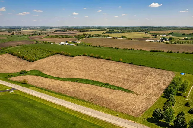 $79,900 | Lot 8 Thunder, Monroe, WI 53566