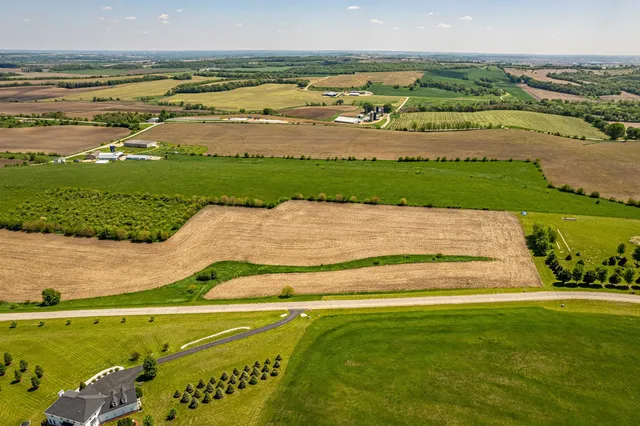 $79,900 | Lot 8 Thunder, Monroe, WI 53566