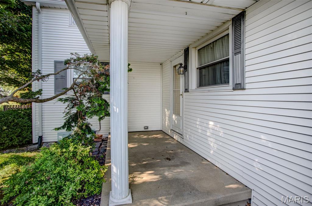6063 Seiler Road Dorsey, IL 62021 - Photo 4 of 80
