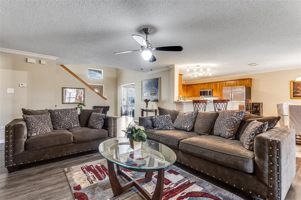 8009 Trophy Court Rowlett, TX 75089 - Photo 5 of 27