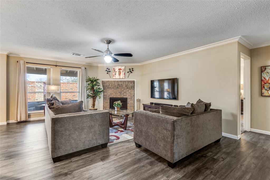 8009 Trophy Court Rowlett, TX 75089 - Photo 6 of 27