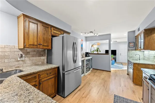 $429,000 | 12758 Overbrook Road, Leawood, KS 66209