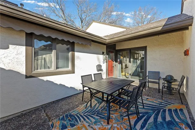 $429,000 | 12758 Overbrook Road, Leawood, KS 66209