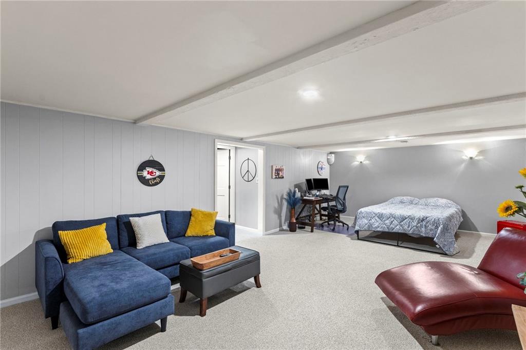 12758 Overbrook Road Leawood, KS 66209 - Photo 33 of 43