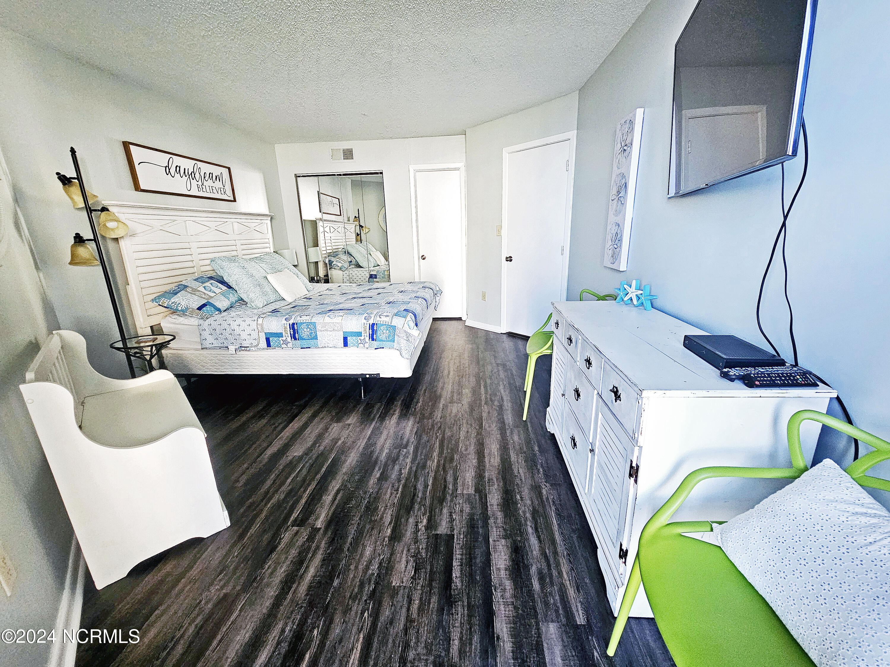 2000 New River Inlet Road, Unit 2212 North Topsail Beach, NC 28460 - Photo 14 of 22 Master Bedroom