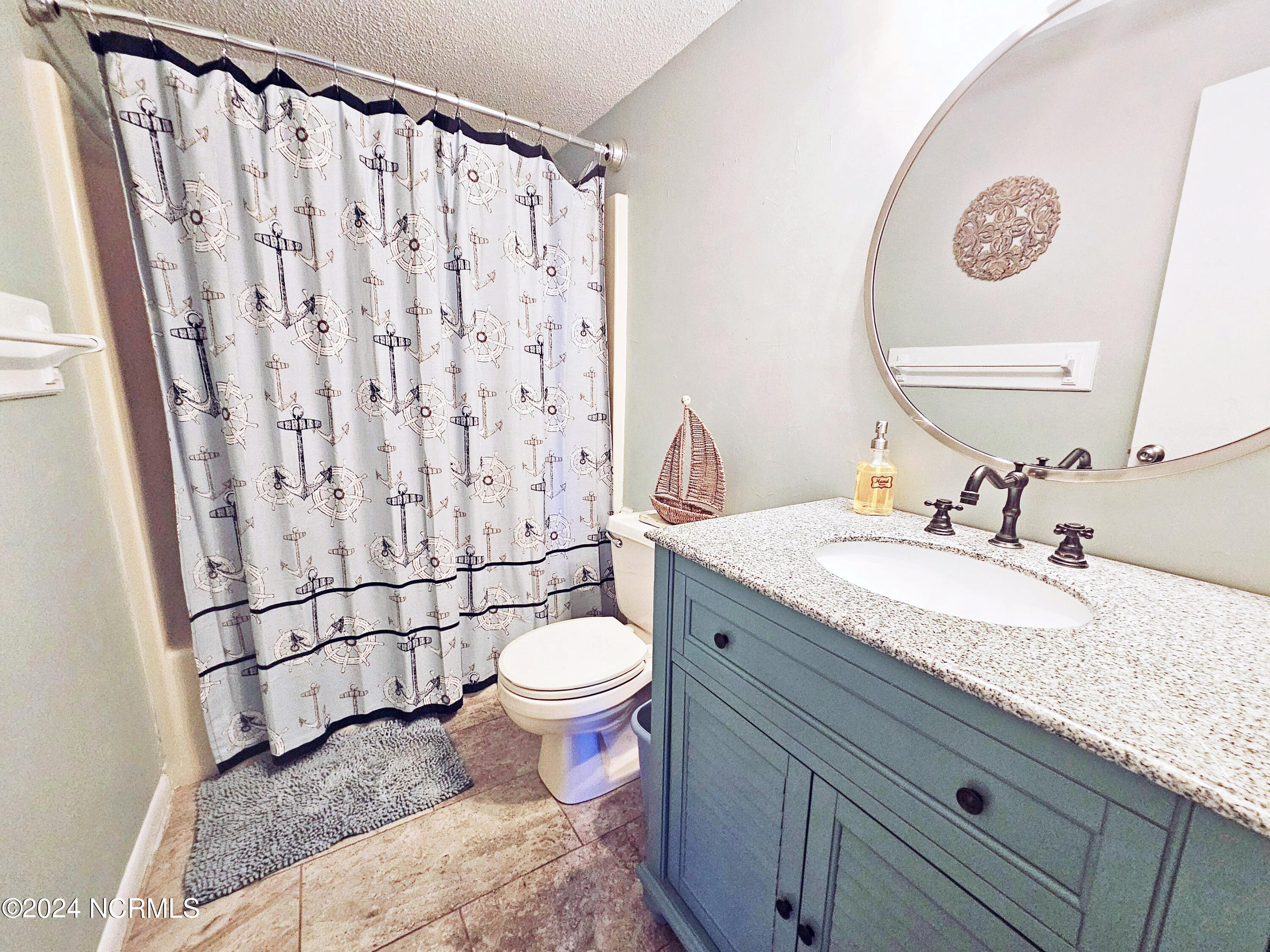 2000 New River Inlet Road, Unit 2212 North Topsail Beach, NC 28460 - Photo 15 of 22 Bath 2