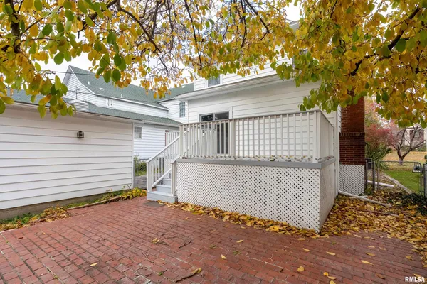 $210,000 | 311 West Poplar Street, Harrisburg, IL 62946