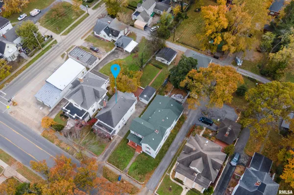 $210,000 | 311 West Poplar Street, Harrisburg, IL 62946