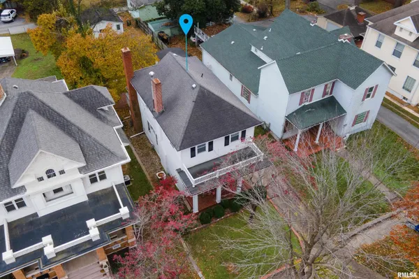 $210,000 | 311 West Poplar Street, Harrisburg, IL 62946