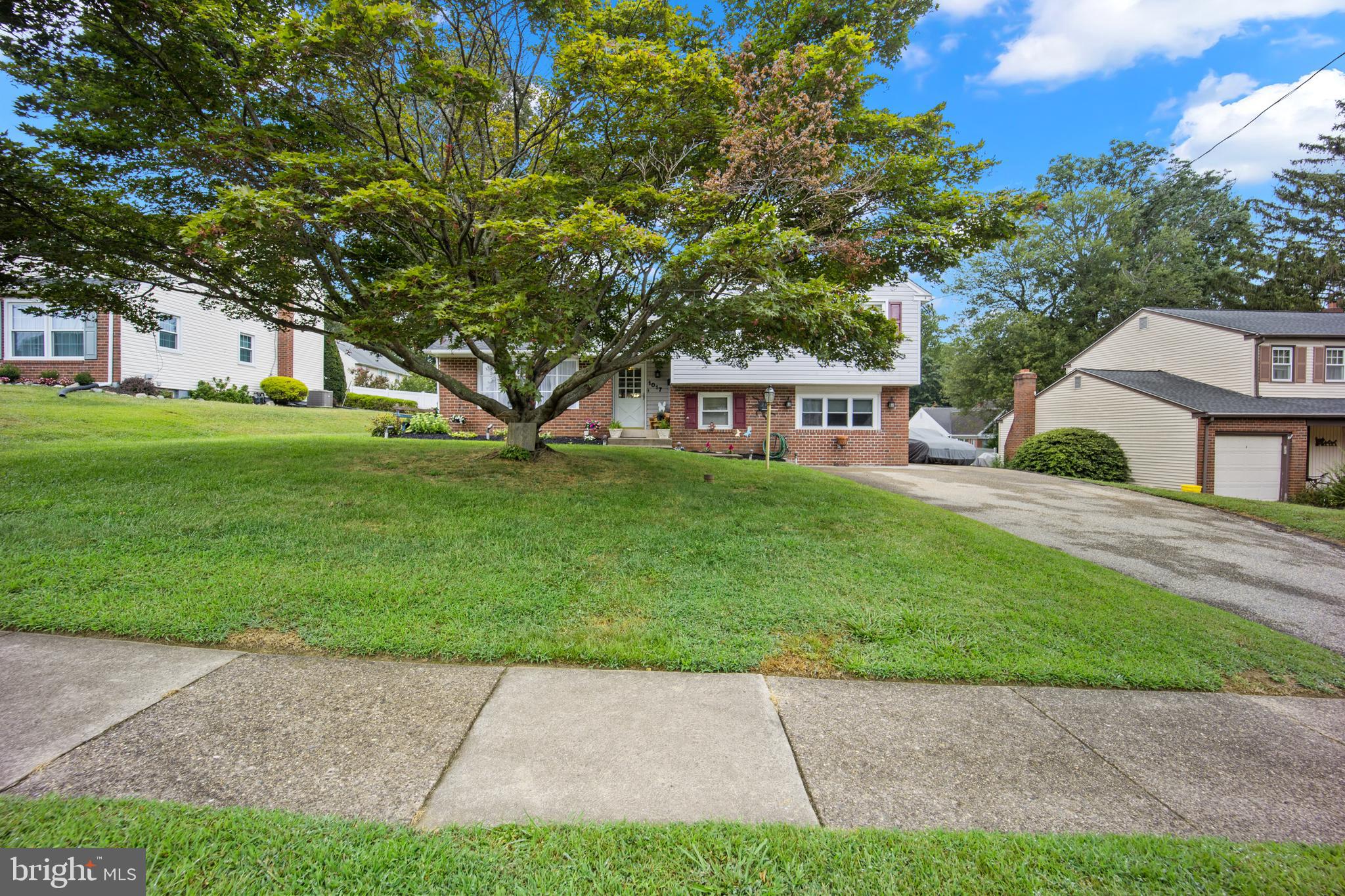 1017 Crozer Lane Springfield, PA 19064 - Photo 3 of 41