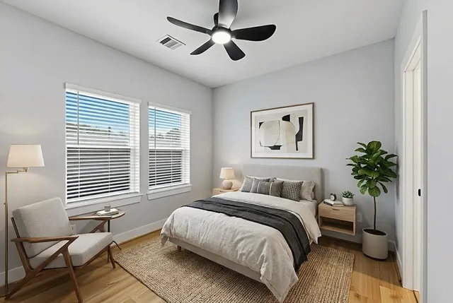 $1,880 | 5420 Elysian Street, Unit E, Houston, TX 77009