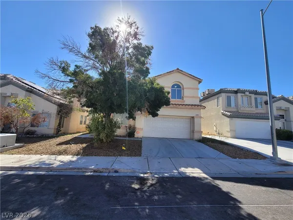 $2,300 | 7817 Falconwing Avenue, Las Vegas, NV 89131