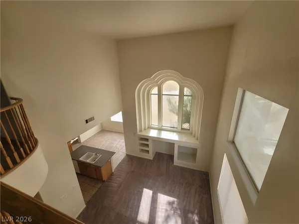 $2,300 | 7817 Falconwing Avenue, Las Vegas, NV 89131