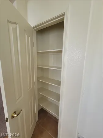 $2,300 | 7817 Falconwing Avenue, Las Vegas, NV 89131
