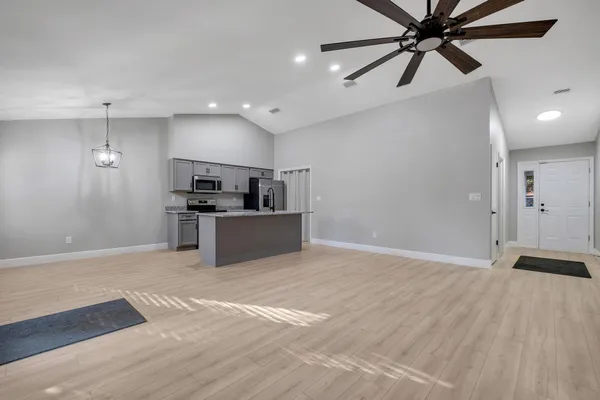 $367,000 | 2384 Tuscavilla Road, Tallahassee, FL 32312