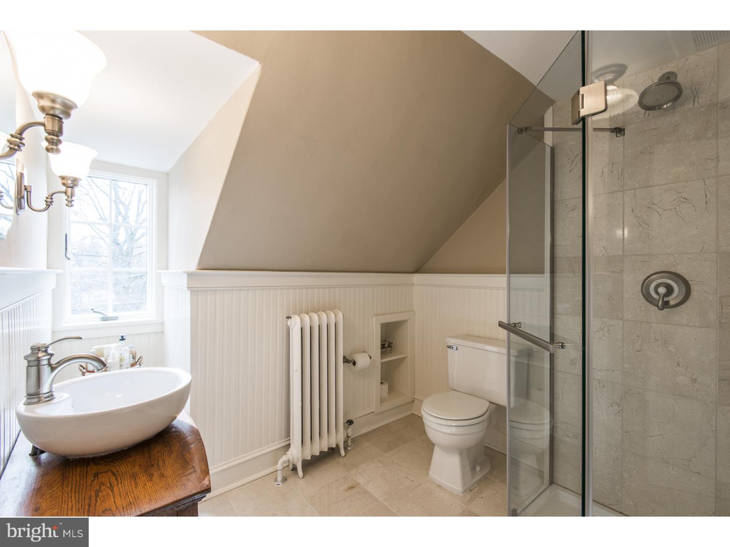 7813 Winston Road Philadelphia, PA 19118 - Photo 19 of 21 Bathroom