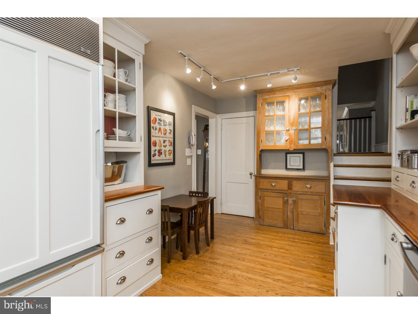7813 Winston Road Philadelphia, PA 19118 - Photo 10 of 21 Kitchen
