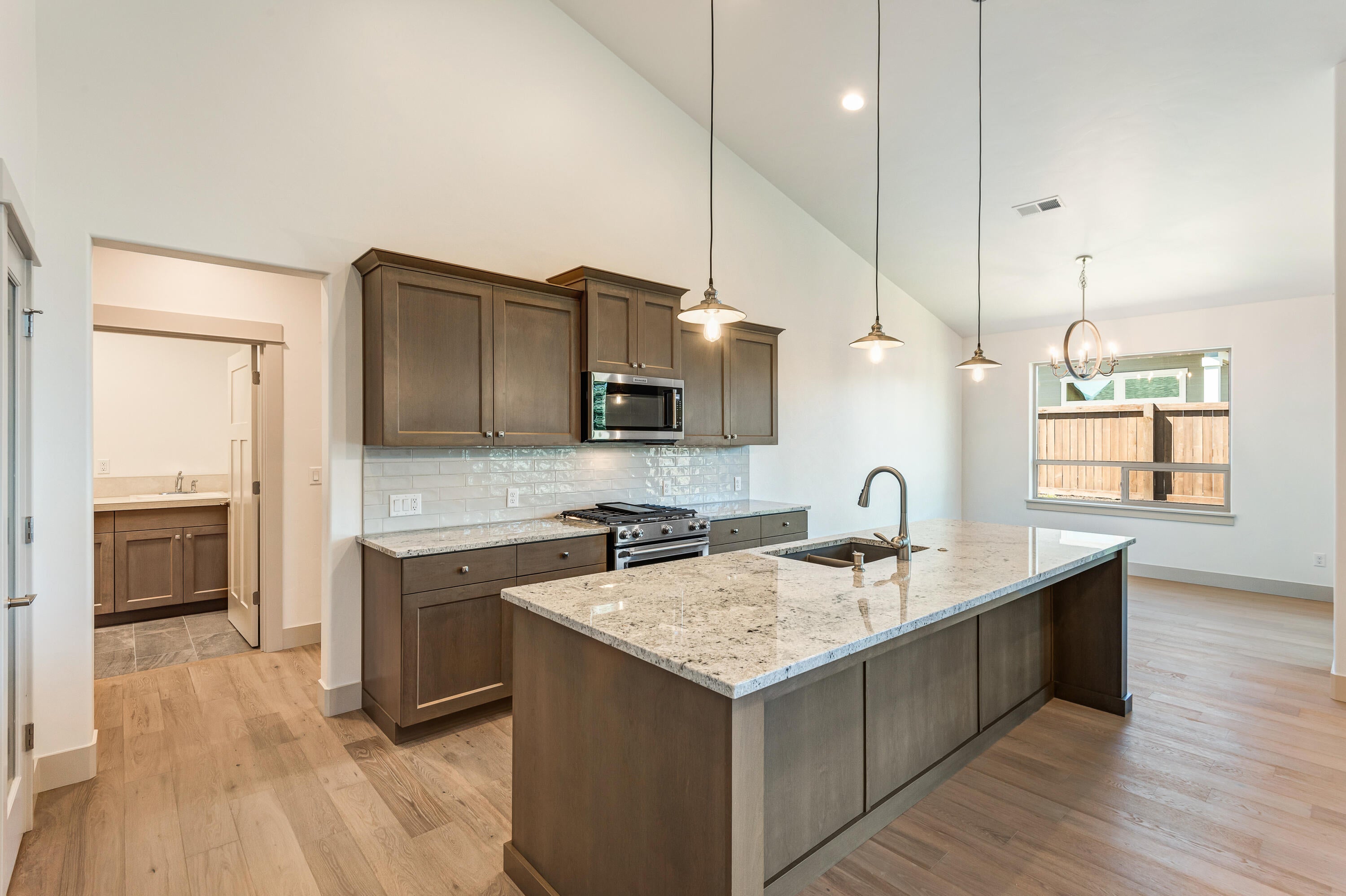 205 Northwest Saddle Ridge Loop Prineville, OR 97754 - Photo 10 of 25 11