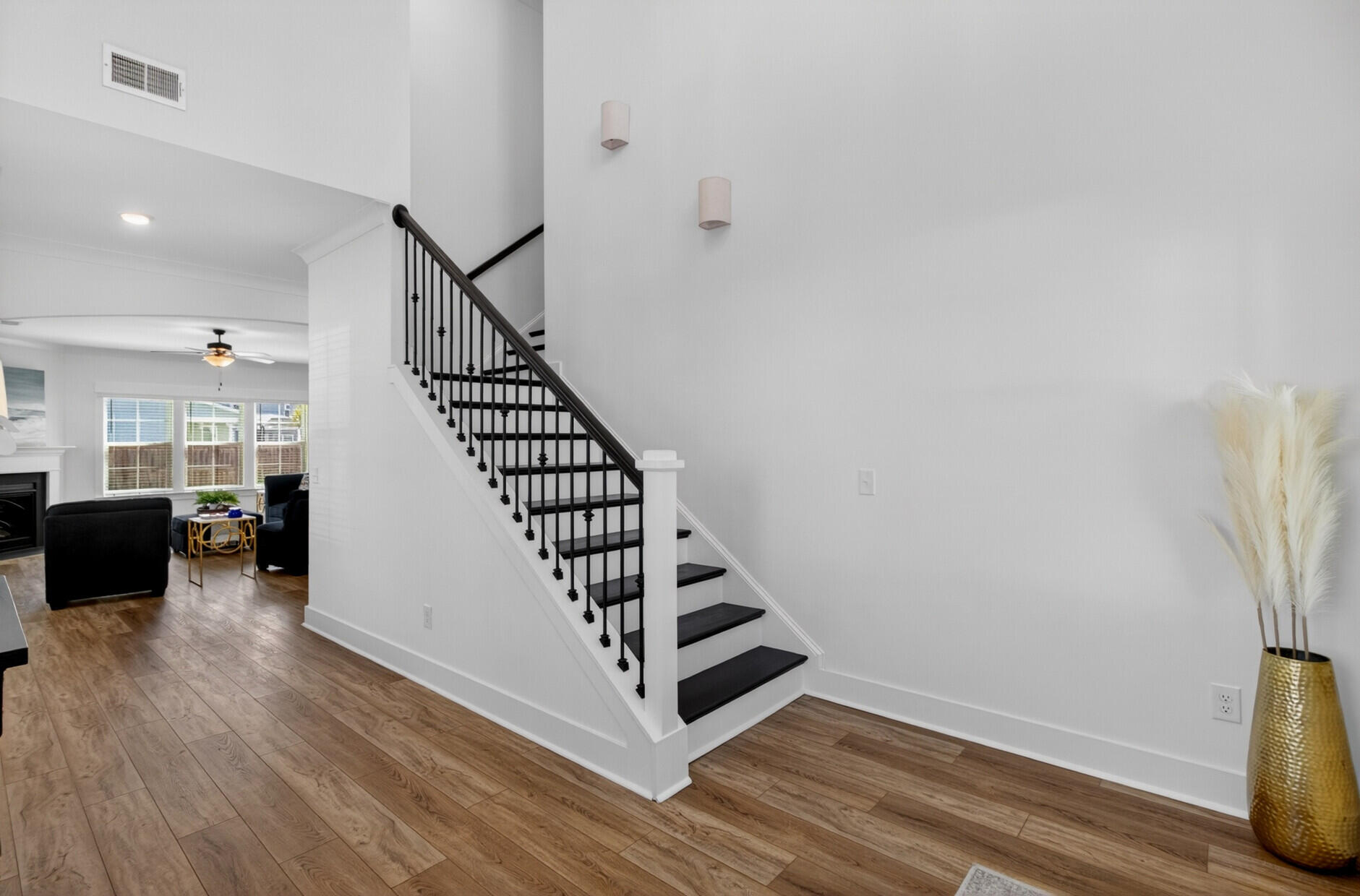 277 Fiddleback Drive Summerville, SC 29486 - Photo 23 of 50 Entry