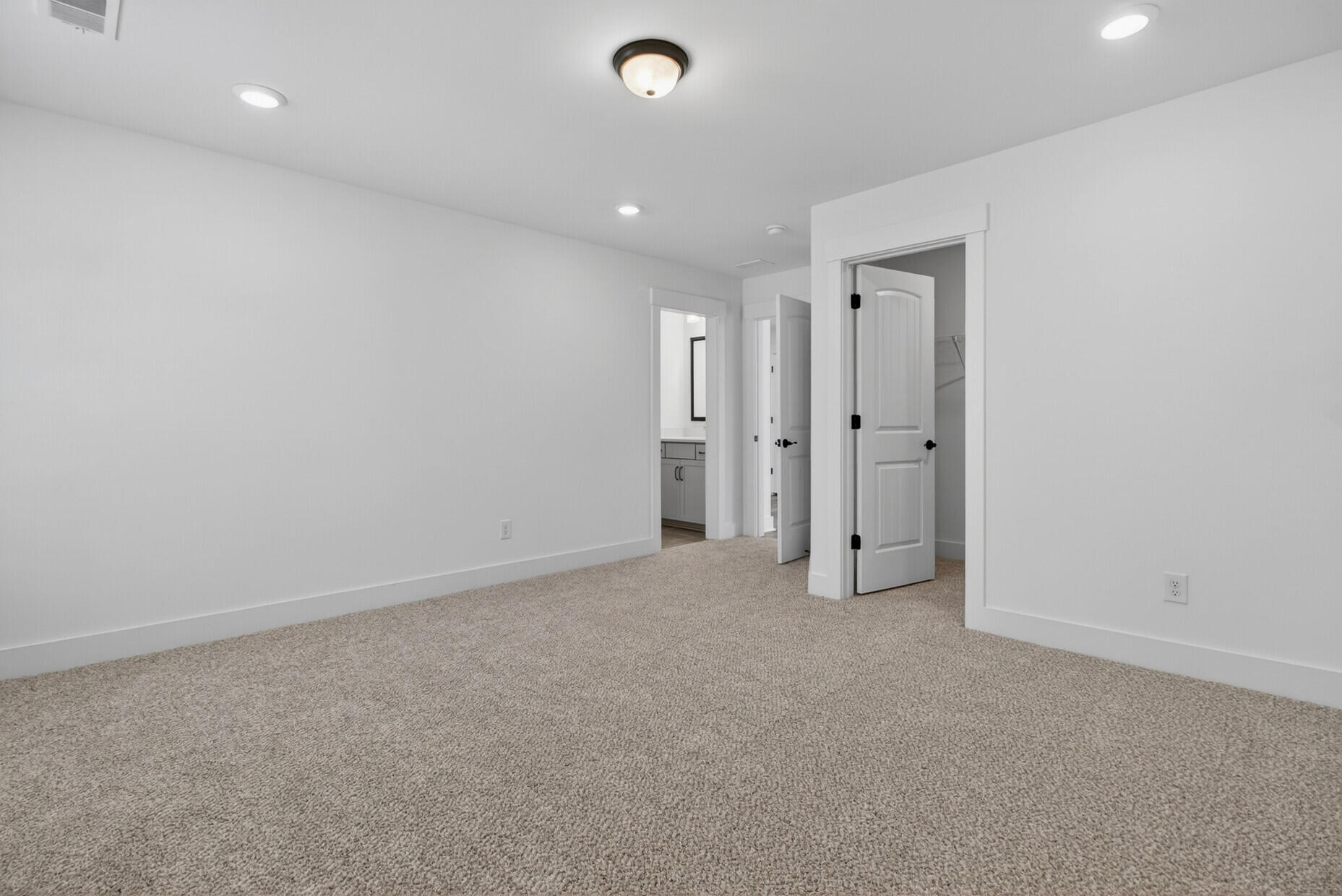 277 Fiddleback Drive Summerville, SC 29486 - Photo 37 of 50 Front bedroom 2