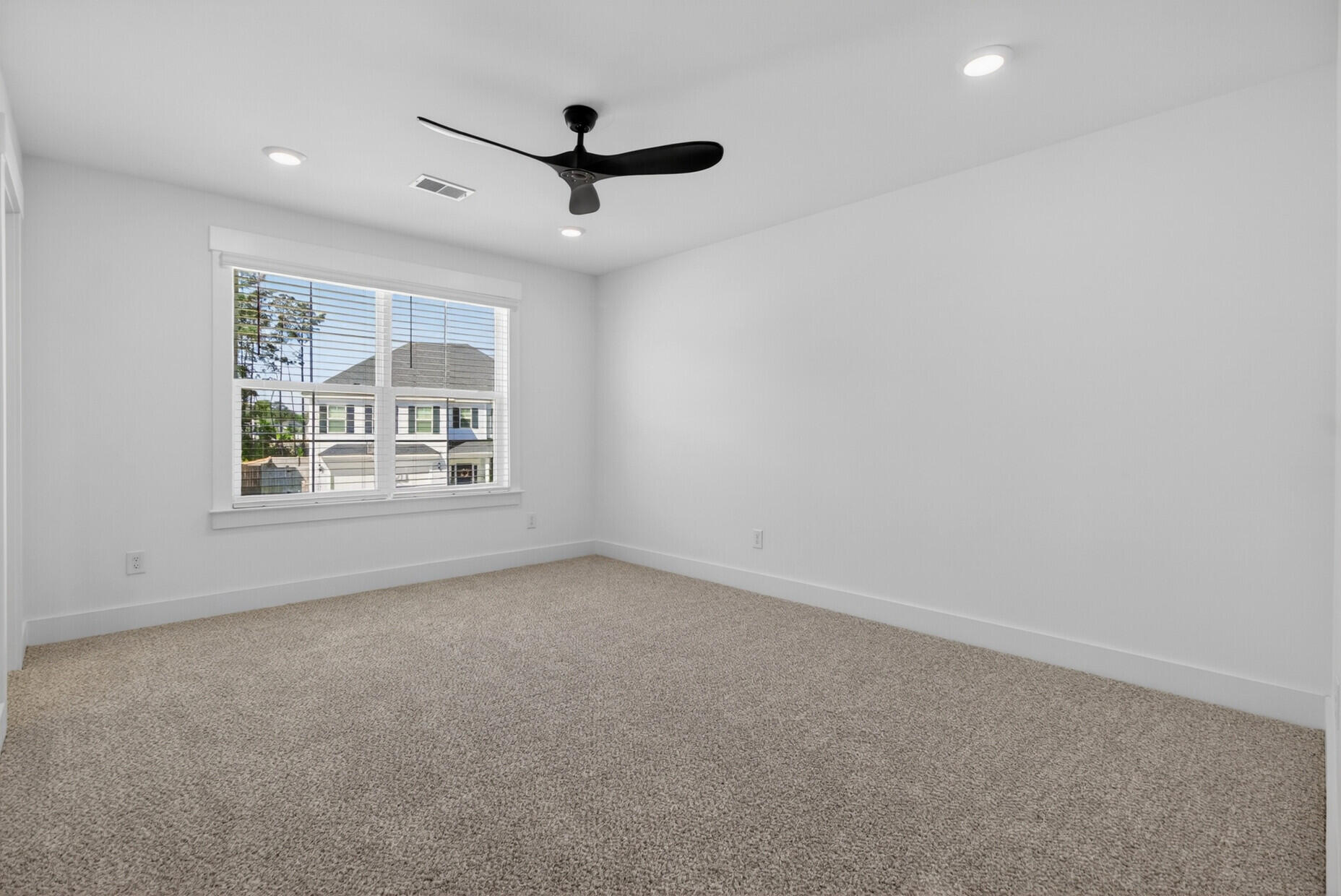 277 Fiddleback Drive Summerville, SC 29486 - Photo 39 of 50 Front bedroom 3
