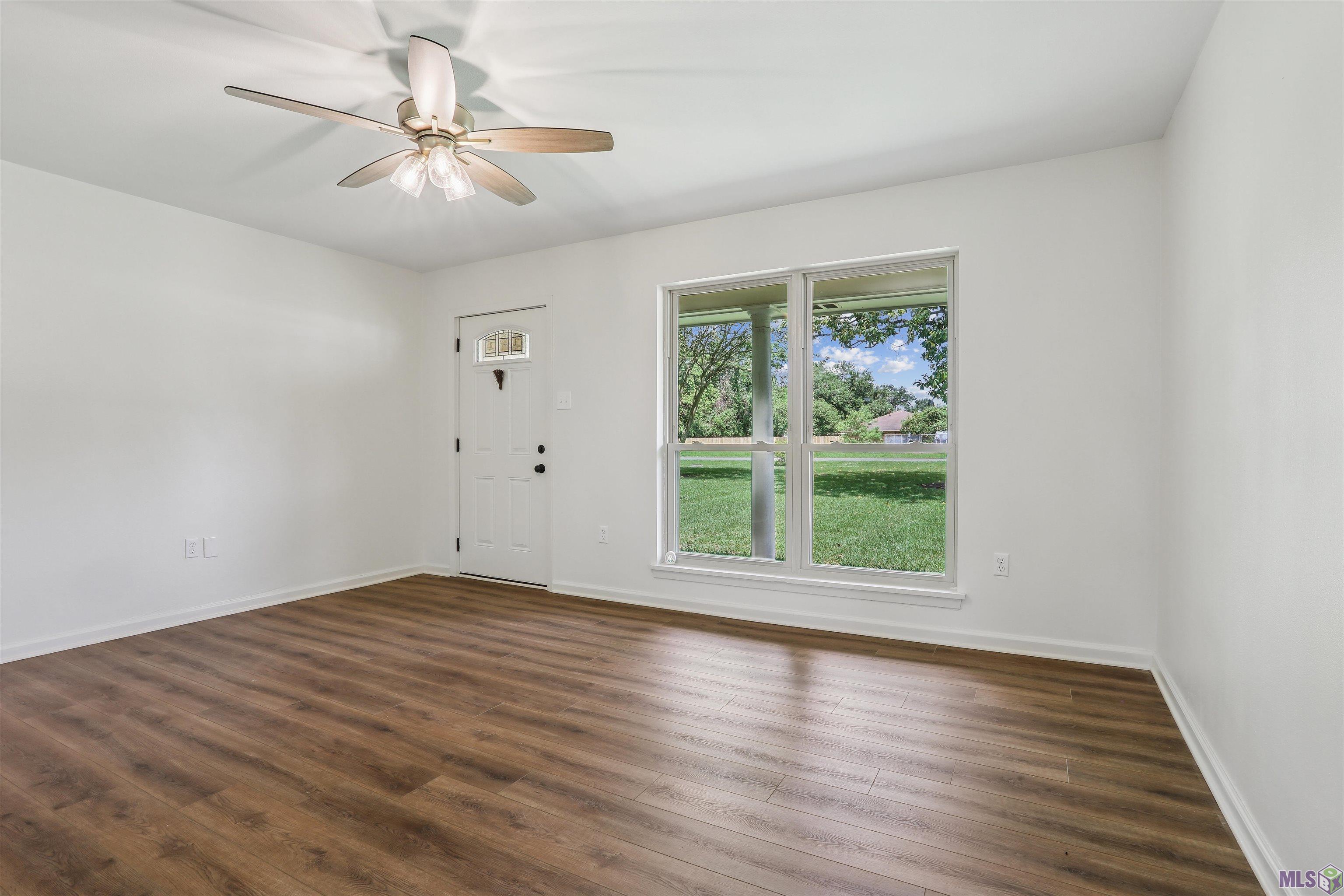 37037 John Street Geismar, LA 70734 - Photo 4 of 10