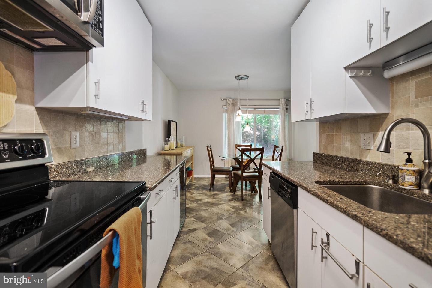 2343 Millennium Lane Reston, VA 20191 - Photo 12 of 34 Modern kitchen with inviting layout.