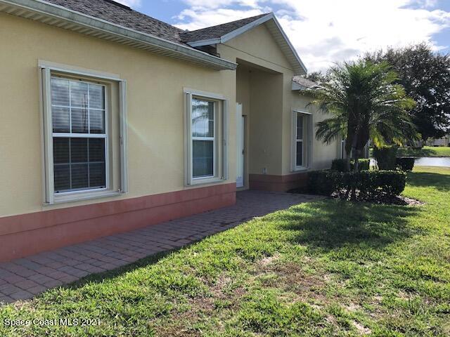 3731 Funston Circle Melbourne, FL 32940 - Photo 2 of 29 a house view with a garden space