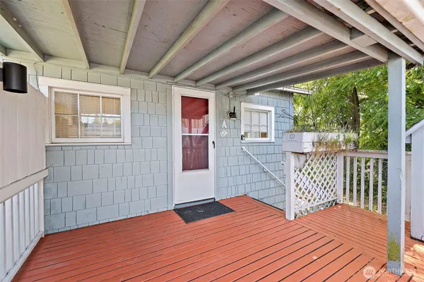 $699,000 | 10346 Midvale Avenue North, Seattle, WA 98133