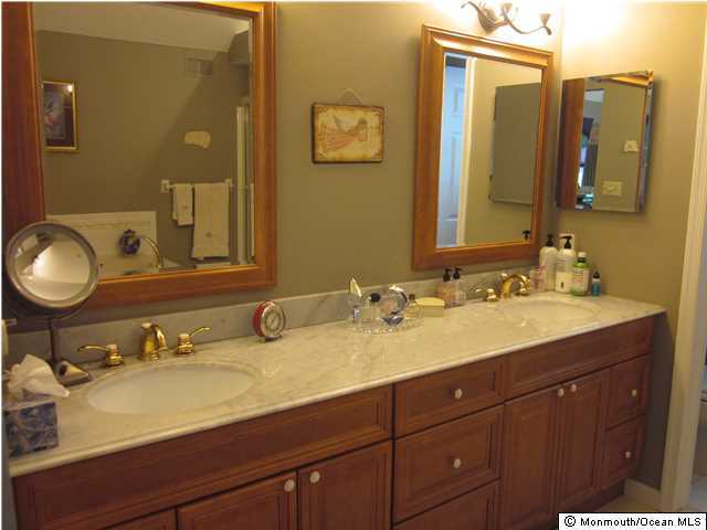215 Wilson Road Neptune Township, NJ 07753 - Photo 14 of 24 Additional Photo