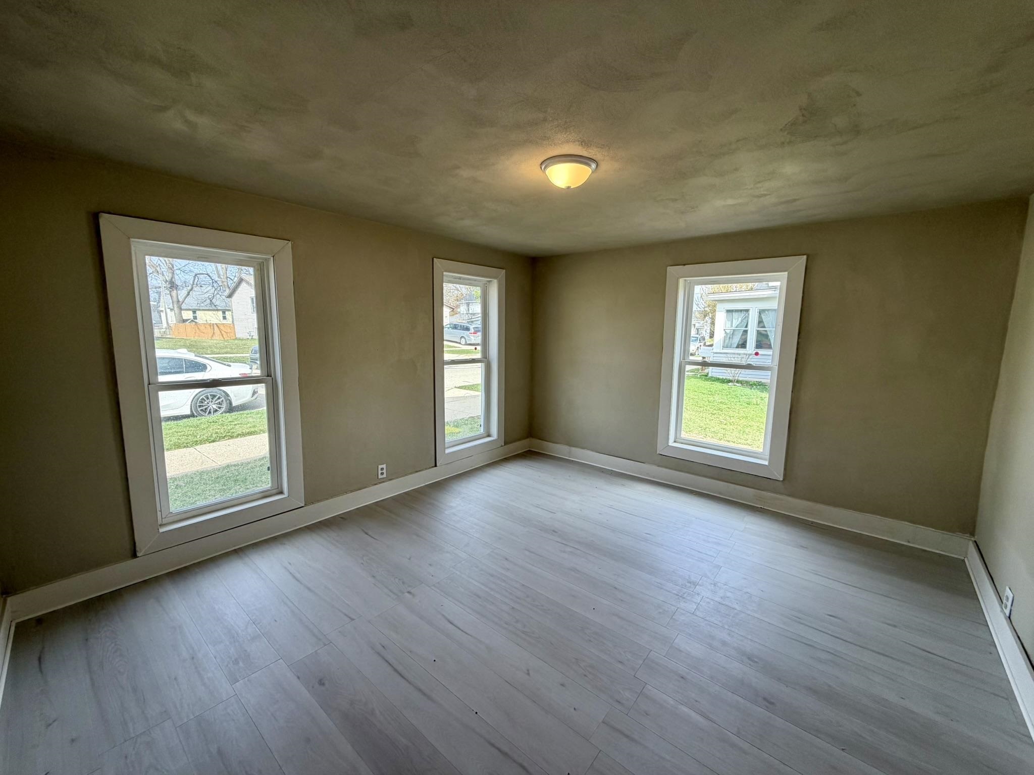 622 16th Avenue Monroe, WI 53566 - Photo 18 of 49