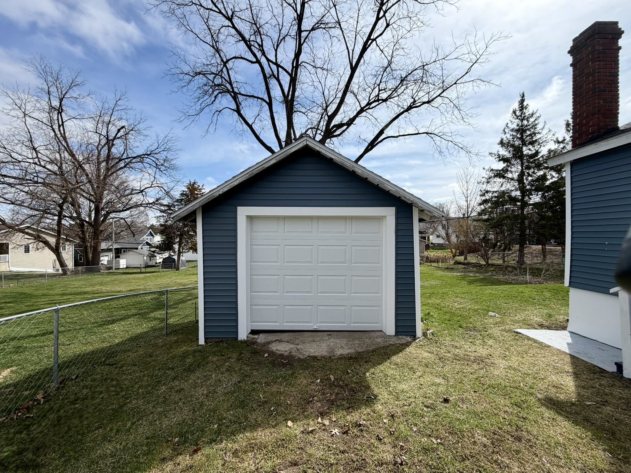 622 16th Avenue Monroe, WI 53566 - Photo 45 of 49