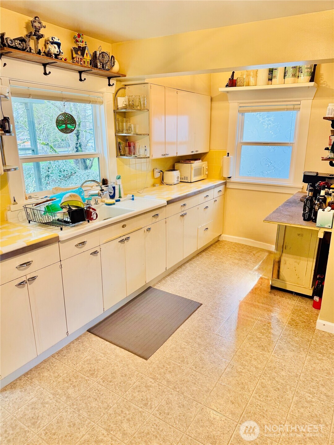 1621 Baker Avenue Everett, WA 98201 - Photo 7 of 18