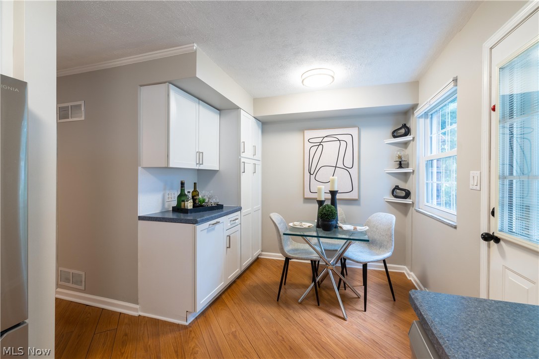 20199 Grannis Road Cleveland, OH 44126 - Photo 18 of 36 Gallery Image 18