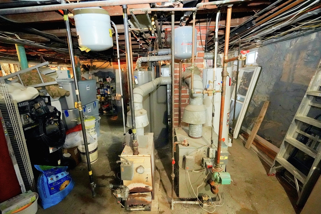 109 Ferry Street Lawrence, MA 01841 - Photo 28 of 34