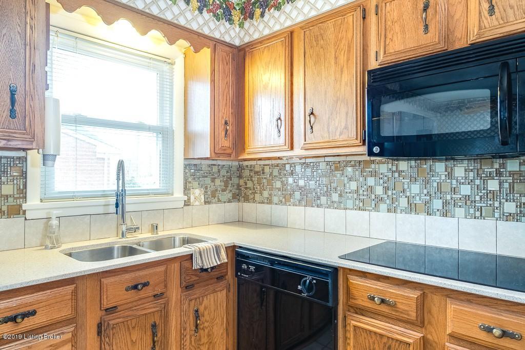 9208 Waltlee Road Louisville, KY 40291 - Photo 14 of 36 untitled-11