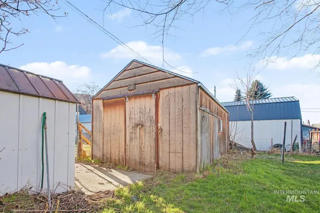 $92,000 | 332 High Street, Pomeroy, WA 99347