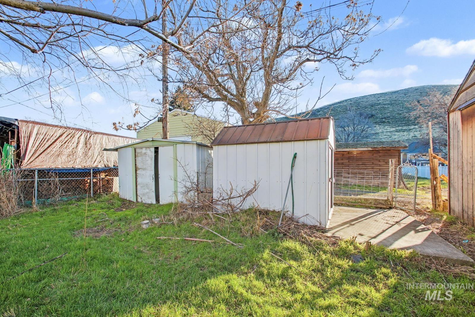 332 High Street Pomeroy, WA 99347 - Photo 22 of 23 View of shed featuring a fenced backyard
